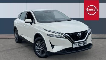 Nissan Qashqai 1.3 DiG-T MH Acenta Premium 5dr Petrol Hatchback